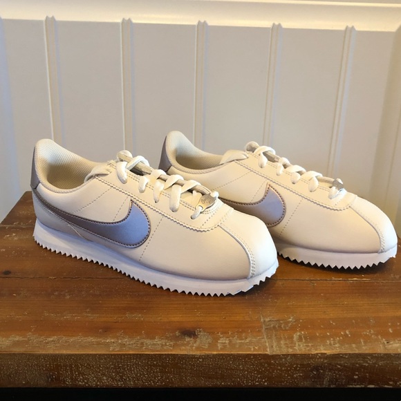 Nike Other - New Girl’s Nike Cortez Size 4.5 Metallic Swoosh